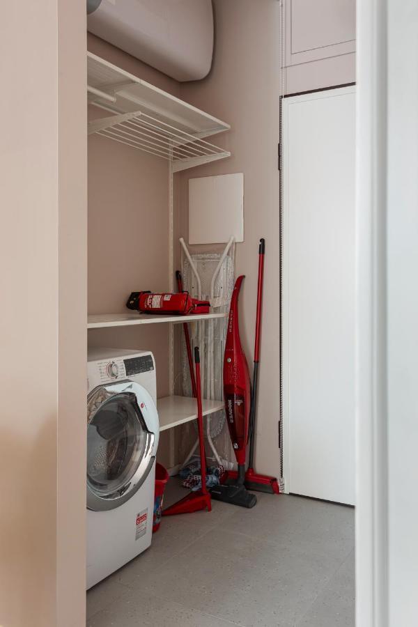 Apartamento Bilocale Aleardi Milán Exterior foto
